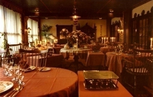 Interieur restaurant De Graaf van het Hoogveen in 1976-1983